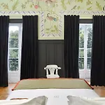 Casa Oliver Boutique - Principe Real Bed & Breakfast